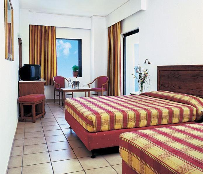 Chrissi Amoudia Hotel Anissaras Room photo